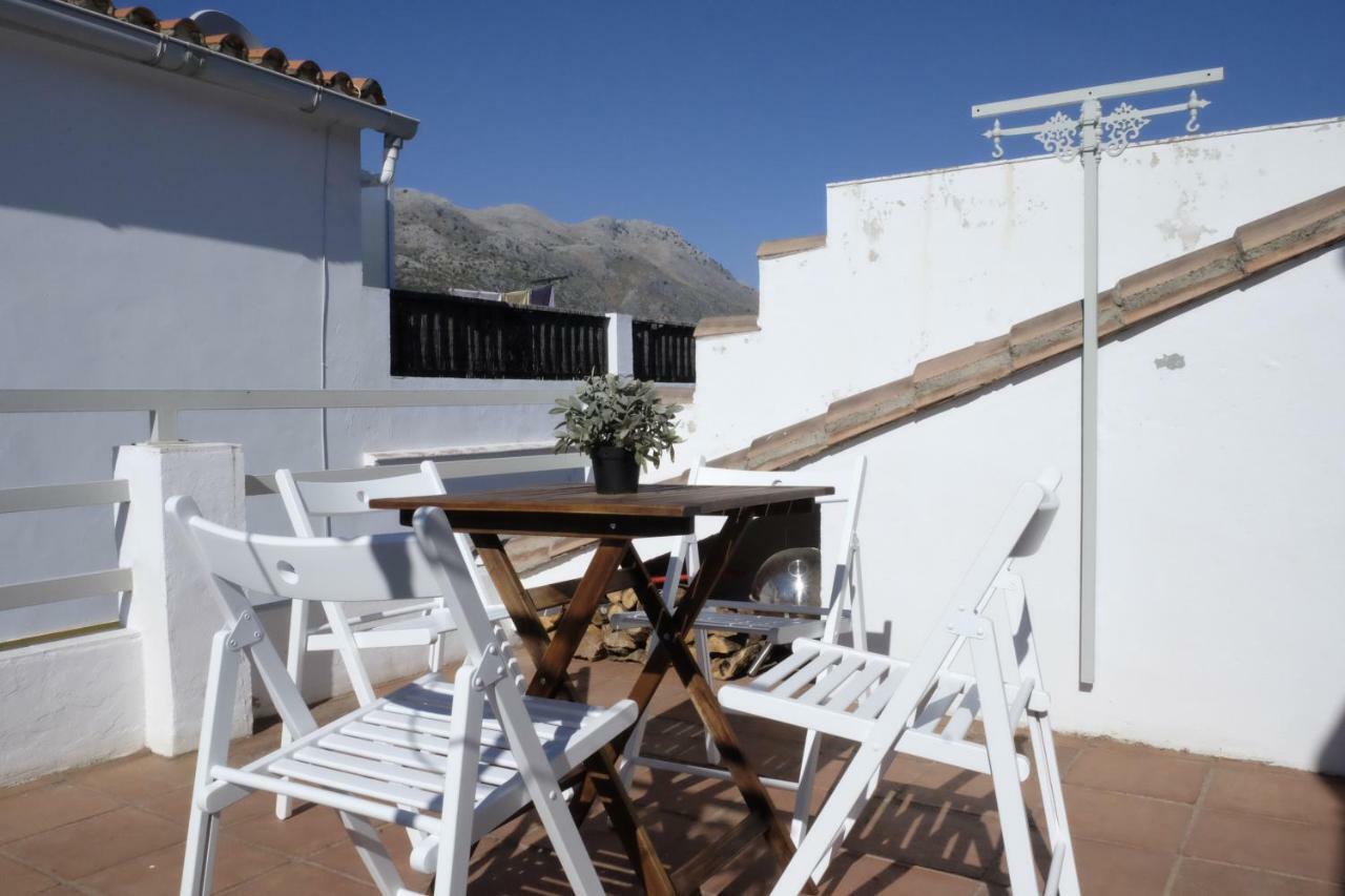 Cortes de la Frontera Townhouse Extérieur photo