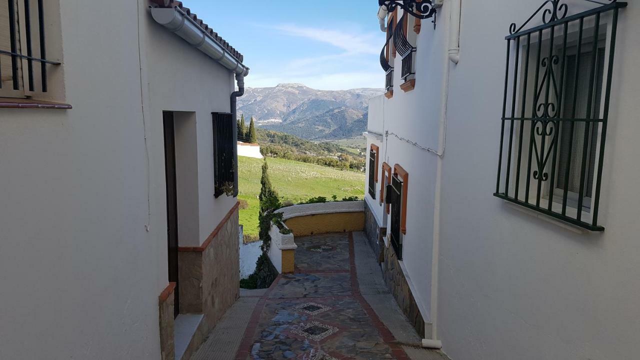Cortes de la Frontera Townhouse Extérieur photo