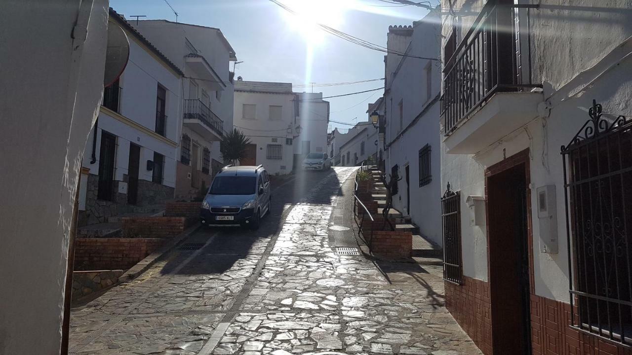 Cortes de la Frontera Townhouse Extérieur photo